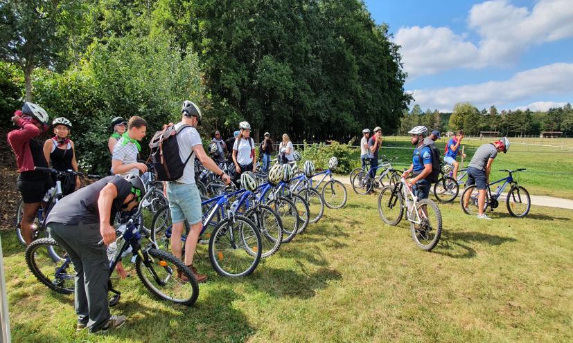 L'Expédition VTT et randonnée en forêt
